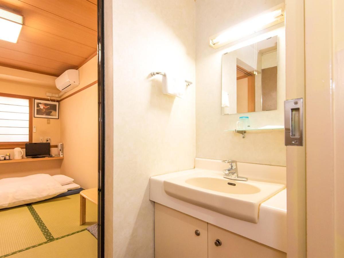 Sakura Ryokan Asakusa Iriya Tokió Kültér fotó